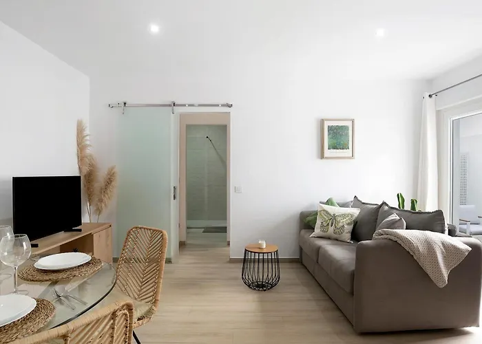 Maria Conil Bajo * Conil De La Frontera